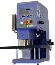 Pneematically operated heat press